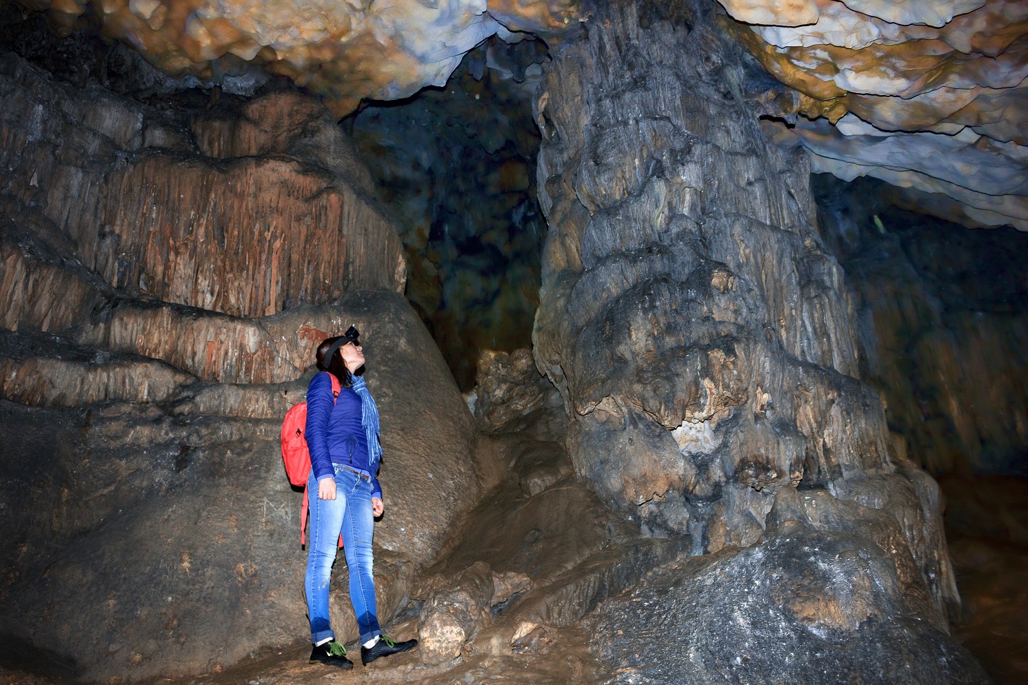 Бинбаш-Коба (Тысячеголовая), пещеры Чатыр-Дага