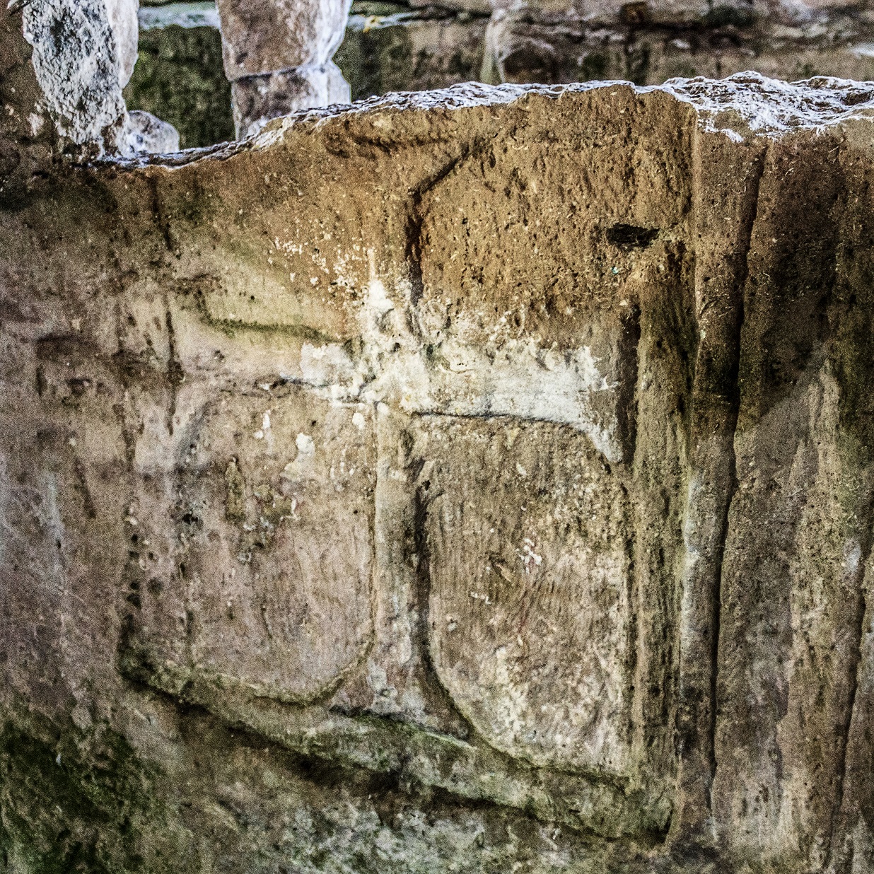 Крест в церкви пещерного города Тепе Кермен