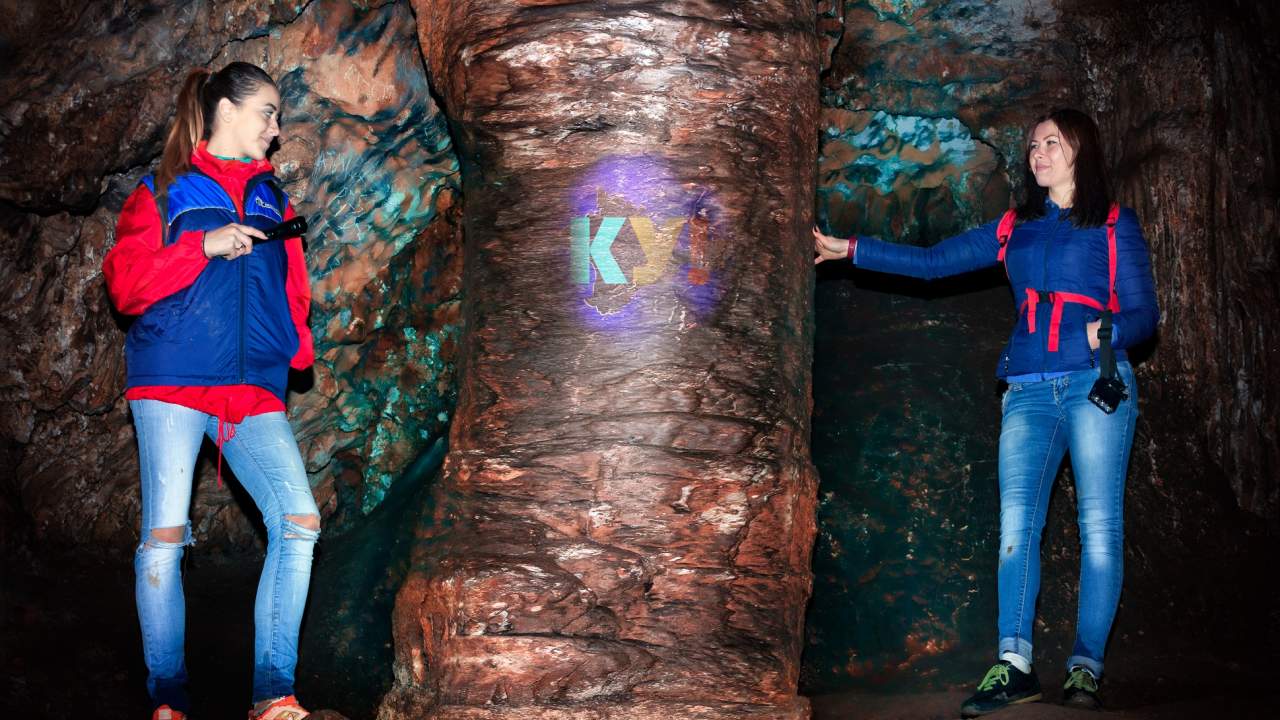 Суук-Коба (Холодная), пещеры Чатыр-Дага